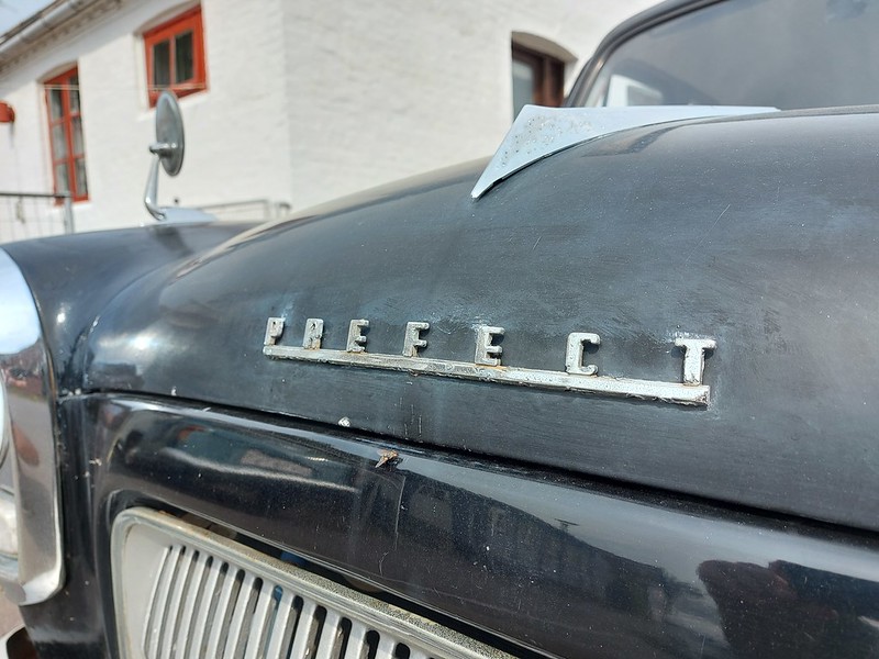 Ford Prefect 100E