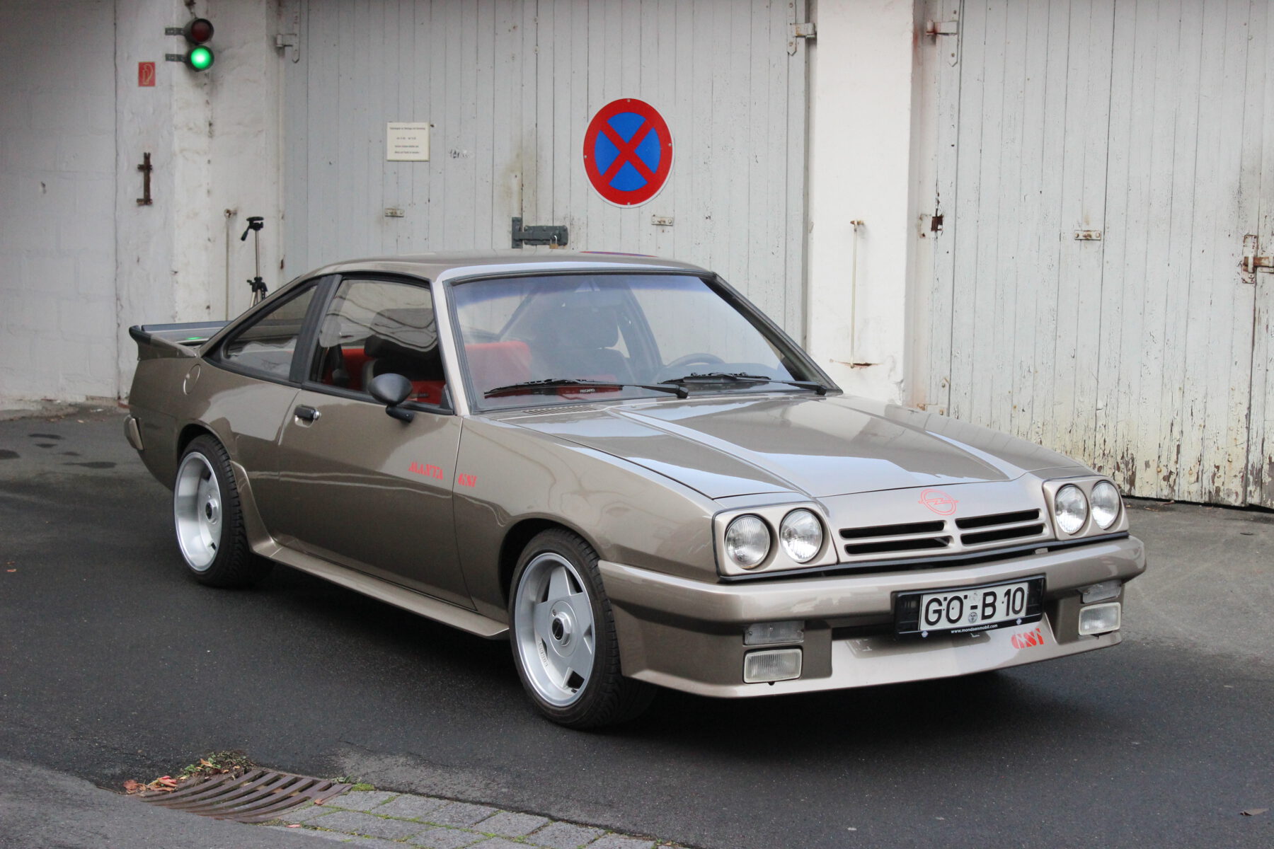 Opel Manta GSi