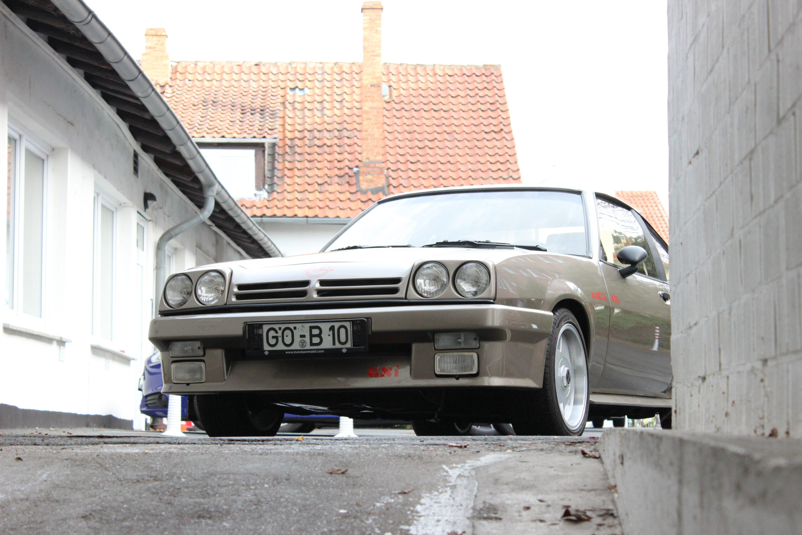 Opel Manta GSi