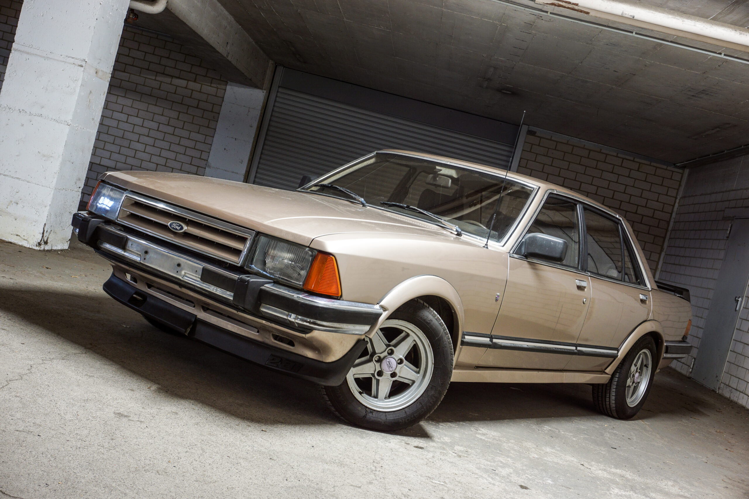 Was the Ford Granada MKII 2.8i the best E-Segment barge of its time?