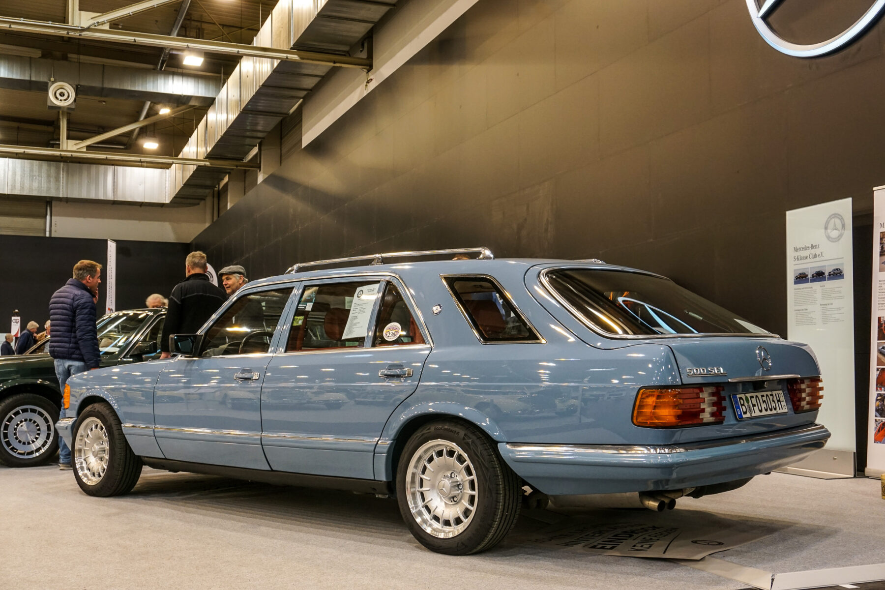 Yayoi Kusama Mercedes Benz W126 station wagon