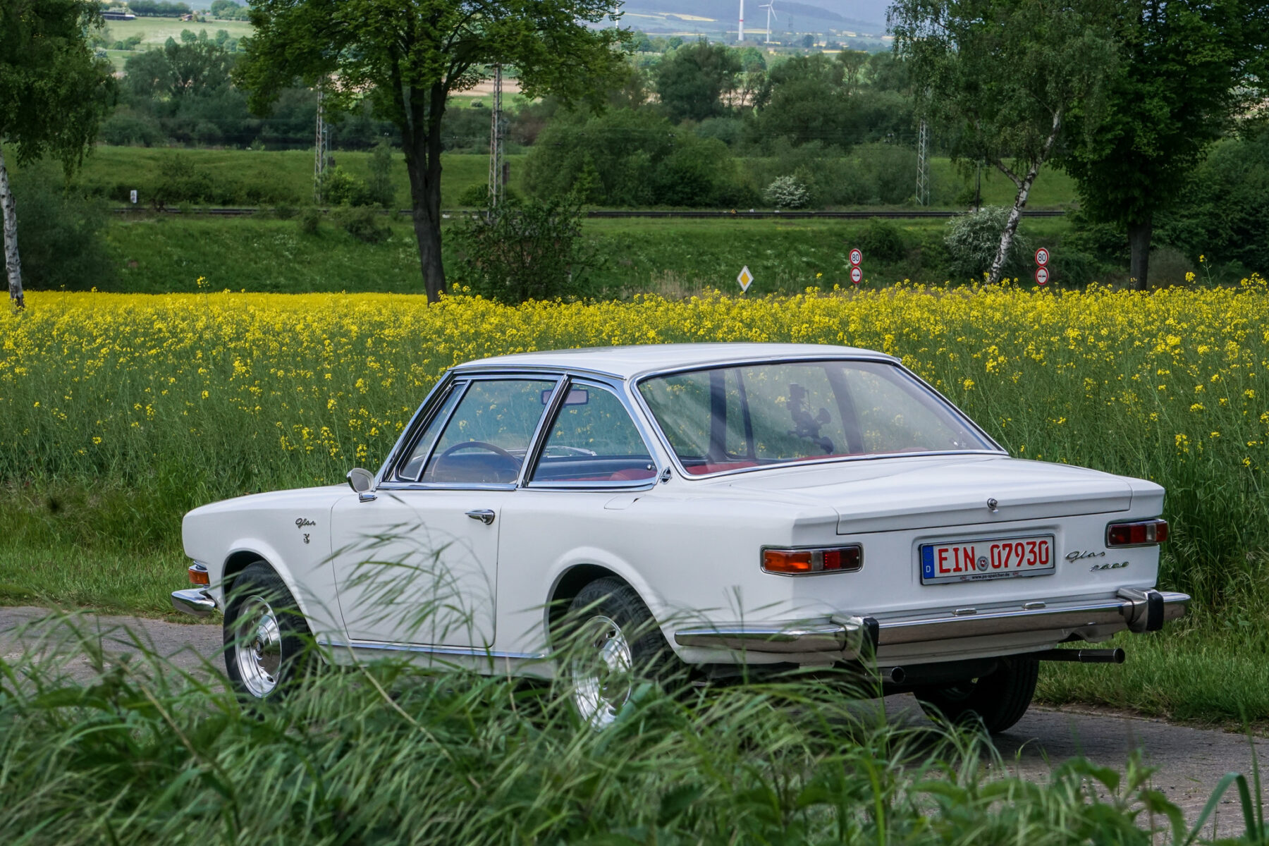 Glas 2600 V8 by PetrolPunx